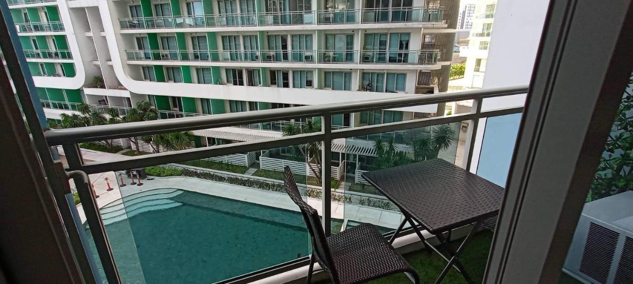 Azure Urban Resort Residences Manilla Buitenkant foto