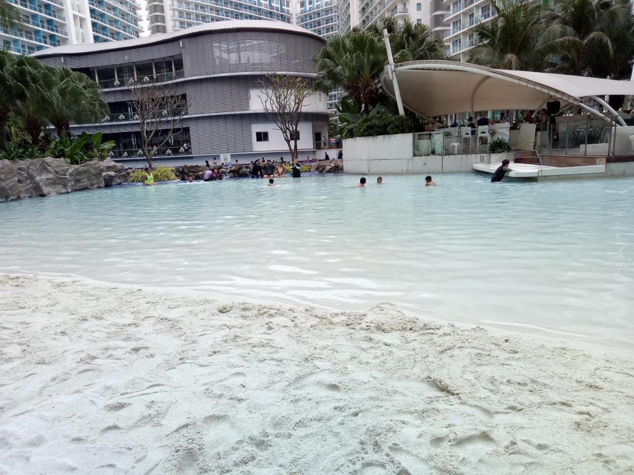 Azure Urban Resort Residences Manilla Buitenkant foto